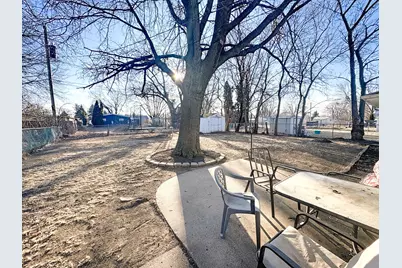 2125 N Nevada Avenue, Davenport, IA 52804 - Photo 21