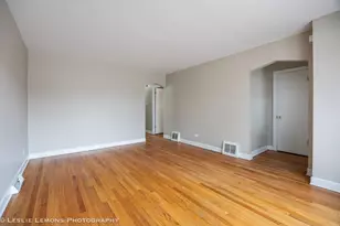 5431 S Natoma Ave, Chicago, IL 60638 - Photo 3