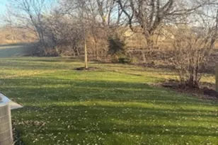 1029 Draper Rd, McHenry, IL 60050 - Photo 25