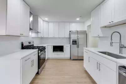 297 Columbine Drive, Clarendon Hills, IL 60514 - Photo 7