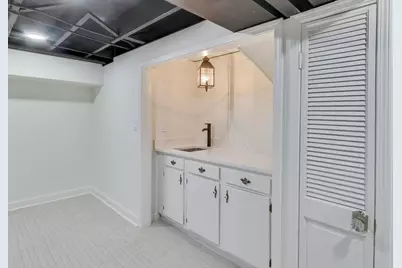 297 Columbine Drive, Clarendon Hills, IL 60514 - Photo 23