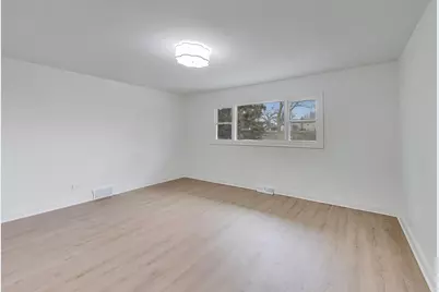 297 Columbine Drive, Clarendon Hills, IL 60514 - Photo 15