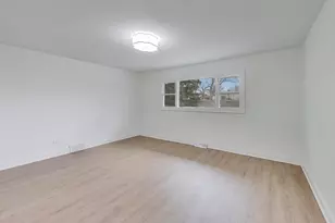 297 Columbine Dr, Clarendon Hills, IL 60514 - Photo 15