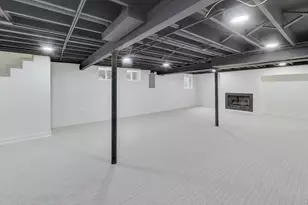 297 Columbine Dr, Clarendon Hills, IL 60514 - Photo 21