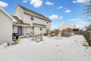 510 Winston Dr, Saint John, IL 61873 - Photo 39