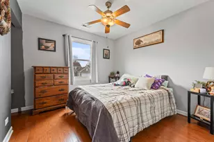 593 Covered Bridge Dr, Elgin, IL 60124 - Photo 13