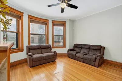 3172 N Cambridge Avenue #1, Chicago, IL 60657 - Photo 5