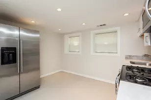 3604 W Roscoe St, Chicago, IL 60618 - Photo 3