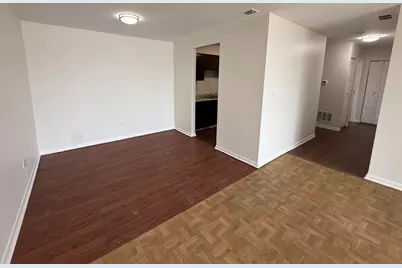 2310 N Harlem Avenue #705, Elmwood Park, IL 60707 - Photo 5
