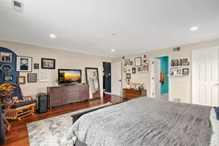 8206 Mango Ave, Morton Grove, IL 60053 - Photo 15