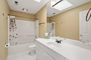 8206 Mango Ave, Morton Grove, IL 60053 - Photo 21