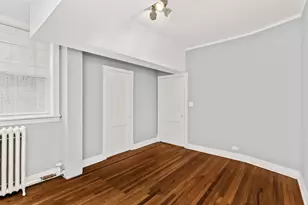 3648 N Pine Grove Ave, Chicago, IL 60613 - Photo 9