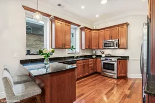 1713 W Leland Ave, Chicago, IL 60640 - Photo 7