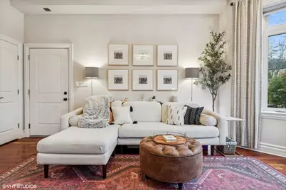 1713 W Leland Avenue #2, Chicago, IL 60640 - Photo 5