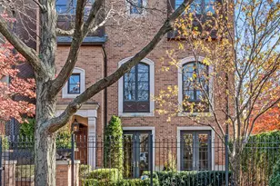 2615 N Paulina St, Chicago, IL 60614 - Photo 1