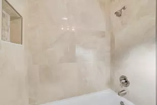 9240 S Normal Ave, Chicago, IL 60620 - Photo 17