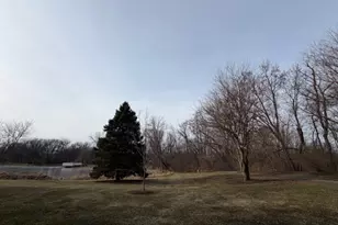 745 Regina Ct, Woodstock, IL 60098 - Photo 37