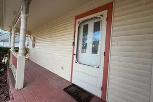 745 Regina Ct, Woodstock, IL 60098 - Photo 5