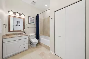 1448 N Orleans St, Chicago, IL 60610 - Photo 21