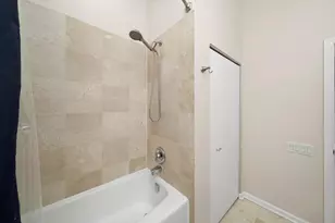 1448 N Orleans St, Chicago, IL 60610 - Photo 23