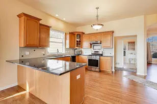 15N866 Meadow Ct, Hampshire, IL 60140 - Photo 11