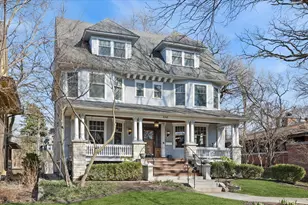 530 N East Ave, Oak Park, IL 60302 - Photo 1