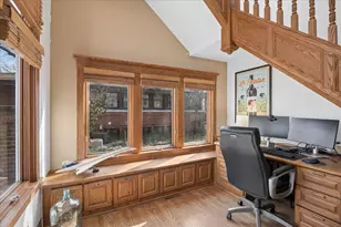 530 N East Ave, Oak Park, IL 60302 - Photo 13