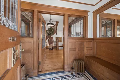 530 N East Avenue, Oak Park, IL 60302 - Photo 5