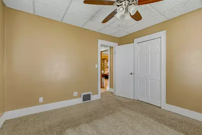 1734 N Howell Street, Davenport, IA 52804 - Photo 21