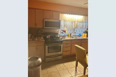 8731 S Clyde Avenue, Chicago, IL 60617 - Photo 5