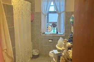 8731 S Clyde Ave, Chicago, IL 60617 - Photo 7