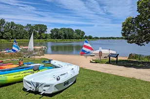 922 E Waverly Dr, Arlington Heights, IL 60004 - Photo 39