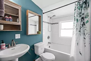 1111 Darrow Ave, Evanston, IL 60202 - Photo 11