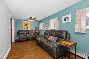 1111 Darrow Ave, Evanston, IL 60202 - Photo 3