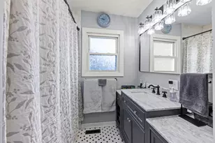 958 Campbell St, Joliet, IL 60435 - Photo 15