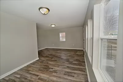 1517 Lasalle Street, Ottawa, IL 61350 - Photo 3