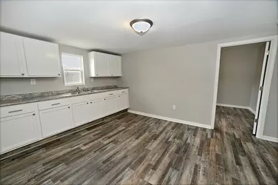 1517 Lasalle Street, Ottawa, IL 61350 - Photo 5