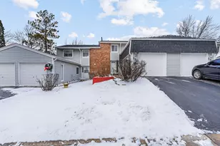 130 Jerome Ln, Bolingbrook, IL 60440 - Photo 1