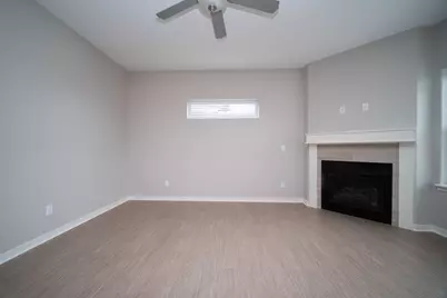 632 Anjali Court #L, Sycamore, IL 60178 - Photo 9