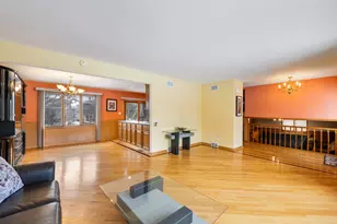 10033 S 87th Ave, Palos Hills, IL 60465 - Photo 3