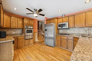 10033 S 87th Ave, Palos Hills, IL 60465 - Photo 7