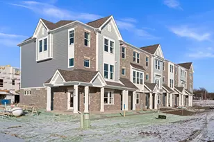 6219 Sandbelt Dr, Woodridge, IL 60517 - Photo 1