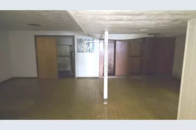 10747 S King Drive, Chicago, IL 60628 - Photo 21