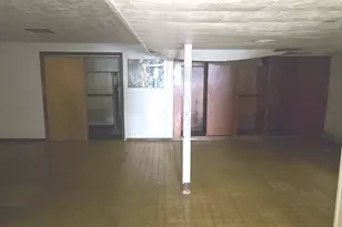 10747 S King Dr, Chicago, IL 60628 - Photo 21