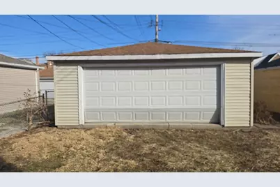 10747 S King Drive, Chicago, IL 60628 - Photo 5