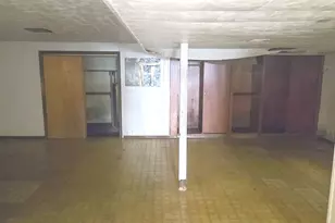 10747 S King Dr, Chicago, IL 60628 - Photo 17