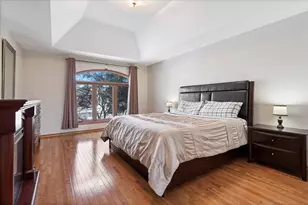 9111 Hawthorn Dr, Hickory Hills, IL 60457 - Photo 21