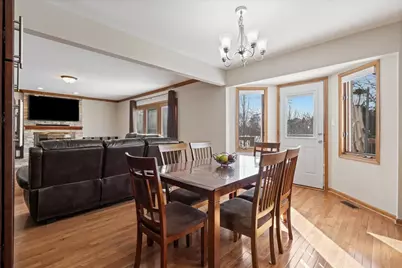 9111 Hawthorn Drive, Hickory Hills, IL 60457 - Photo 9