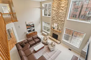 484 W Haleys Hill Ct, Palatine, IL 60074 - Photo 5