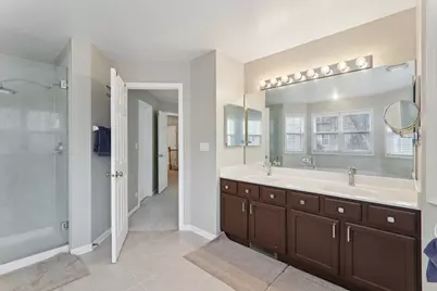 484 W Haleys Hill Court, Palatine, IL 60074 - Photo 19